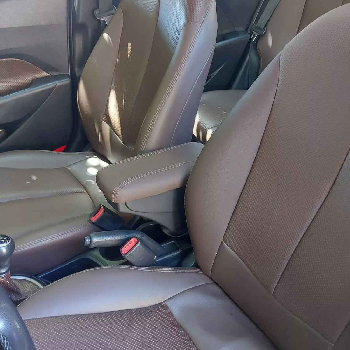 Apoio de Braço Peugeot 208