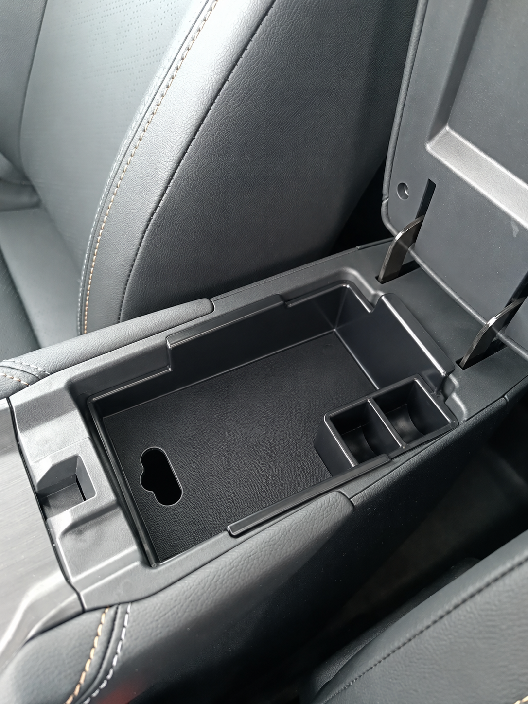Organizador Porta Treco para Nissan Kicks