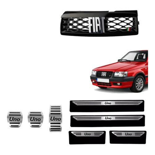 Kit Grade Preta Com Emblema Cromado e Pedaleira e Soleiras Baixo Relevo em Inox Fiat Uno Mille 05 a 13